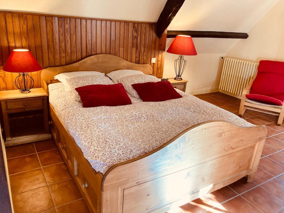 Manoir De Saint-Fiacre Bed & Breakfast Malansac Bagian luar foto
