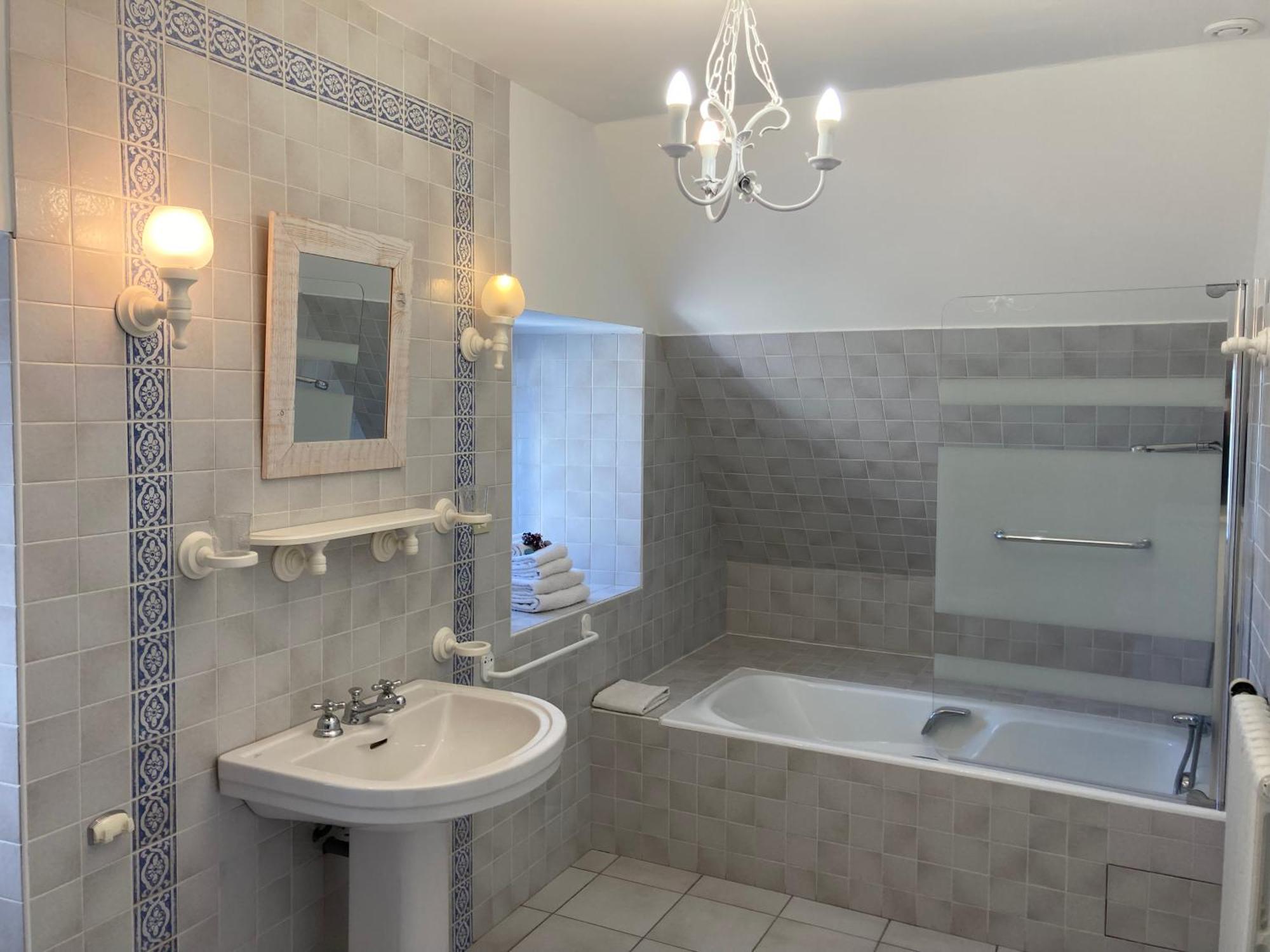 Manoir De Saint-Fiacre Bed & Breakfast Malansac Bagian luar foto